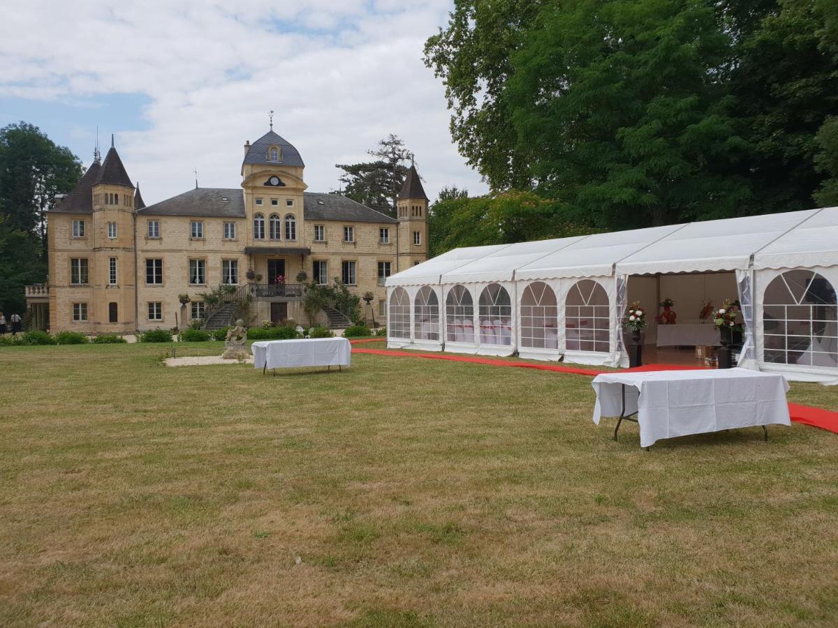 Chateau Du Four De Vaux Varennes-Vauzelles Exterior foto